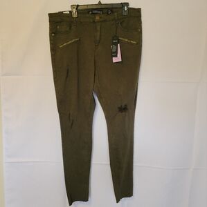 Chic Denim Jeans, Size 16s